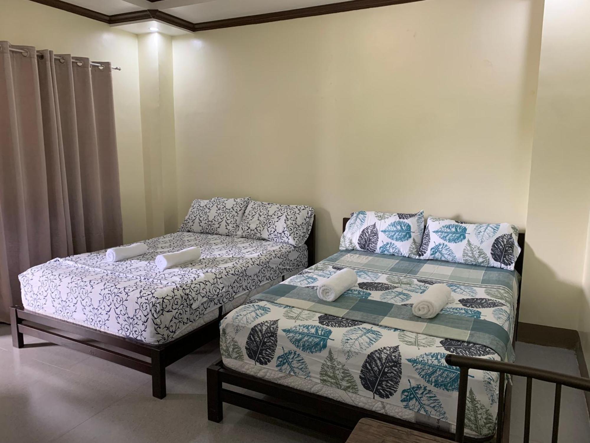 Zl Travelers Inn Batuan Exterior photo